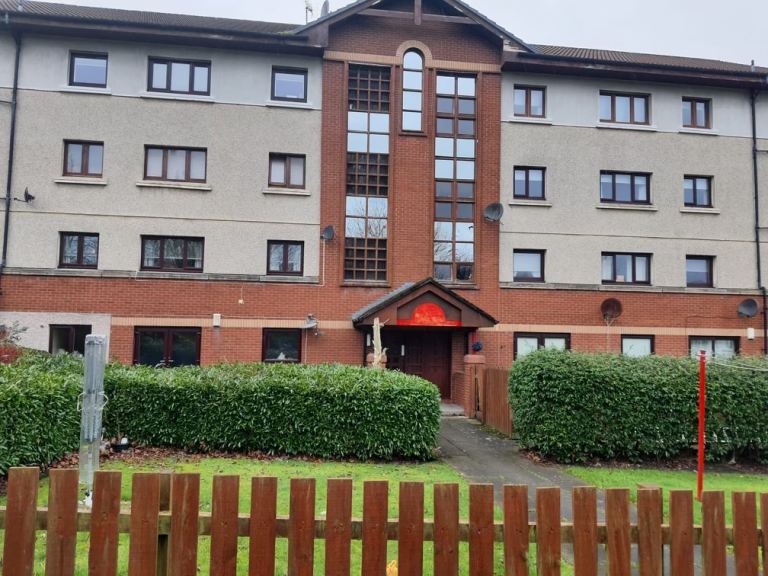 Shared apartment in g21 