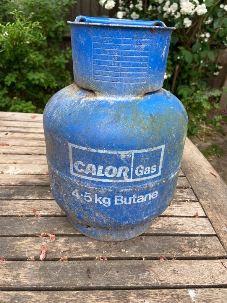 Valor Gaz 4.5kg bottle with handle