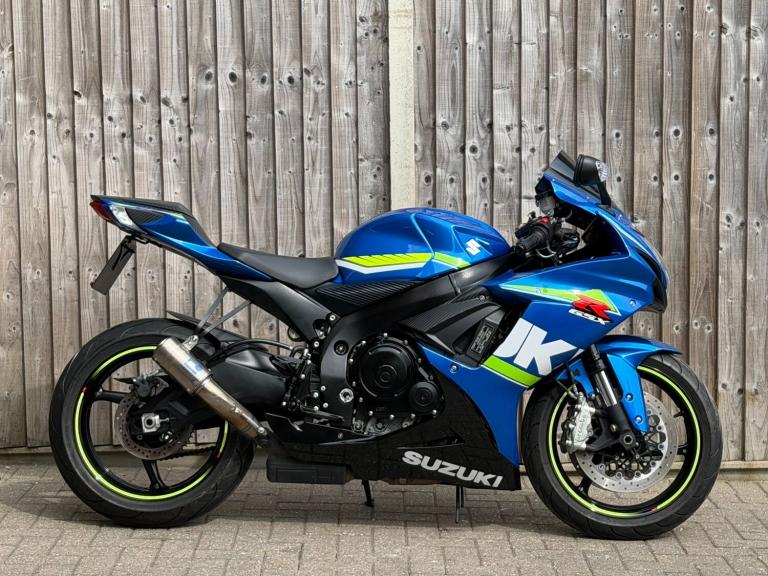 SUZUKI GSXR 600 L7 2018 (18) SUPER SPORT + MOTO GP EDITION + 8,700 MILES 