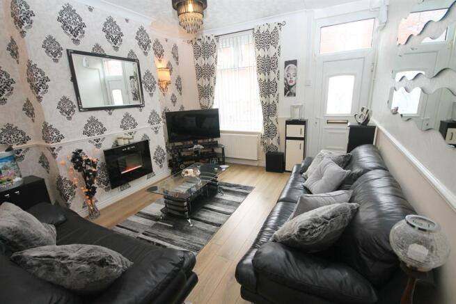 2-bedroom Terraced House To Rent BL2 Postcode 