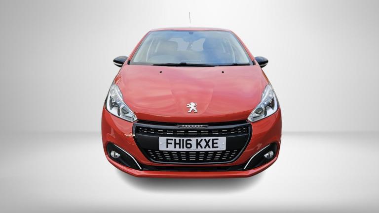 2016 Peugeot 208 1.2 PureTech XS White Hatchback 5dr Petrol Manual Euro 6 (82 ps) Hatchback Petro...