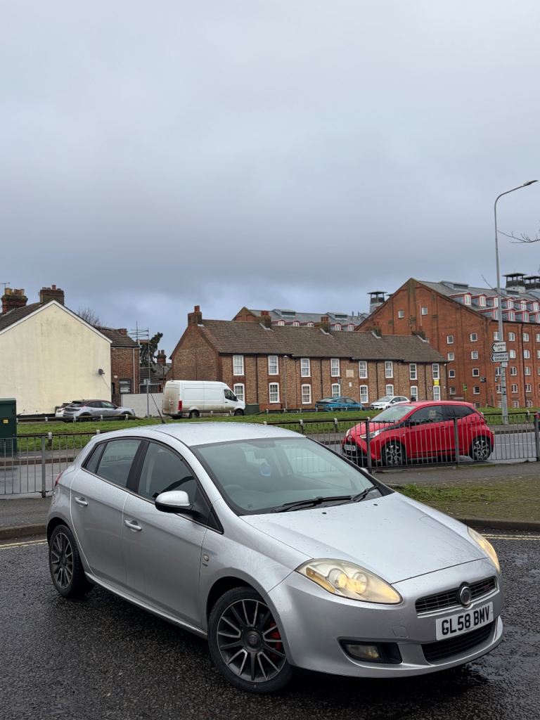 Fiat, BRAVO, Hatchback, 2009, Manual, 1368 (cc), 5 doors