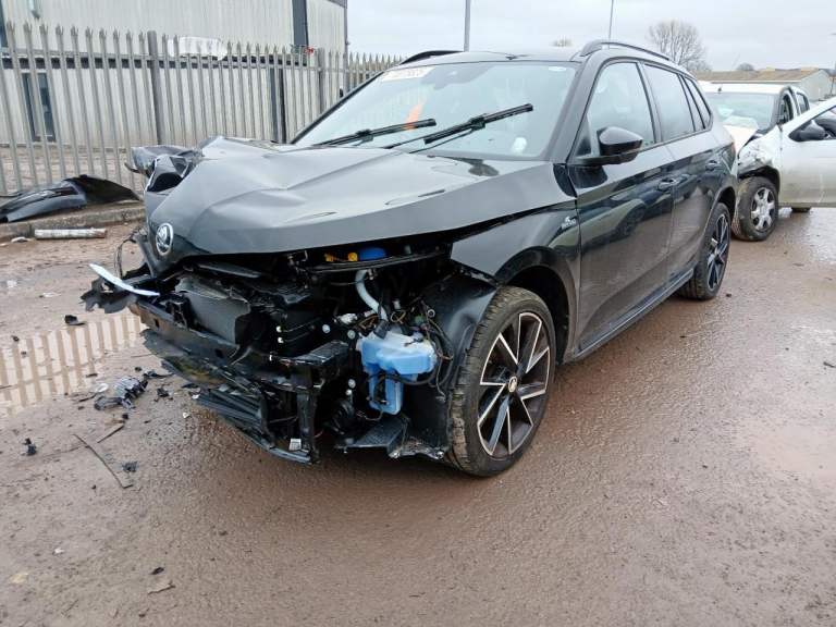 BREAKING SKODA KAMIQ 1.0 PETROL 2023 STOCK NUMBER YY85