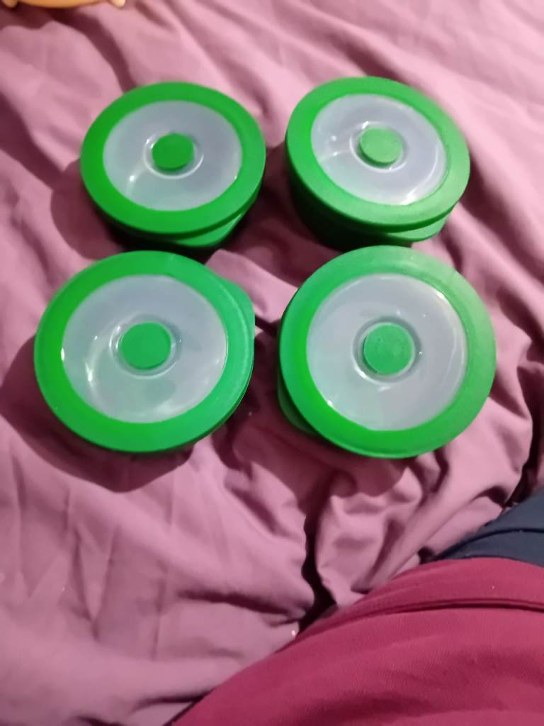 4 Curtis stone storage pots