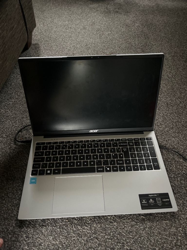 Acer aspire 17” brand new  £379 new