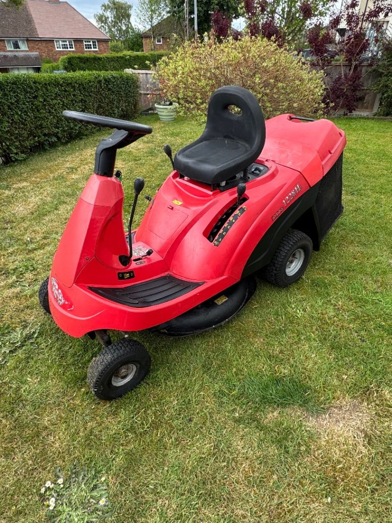 Mountfield ride on mower