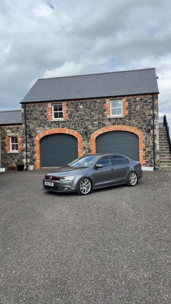 Volkswagen, JETTA, Saloon, 2014, Manual, 1598 (cc), 4 doors