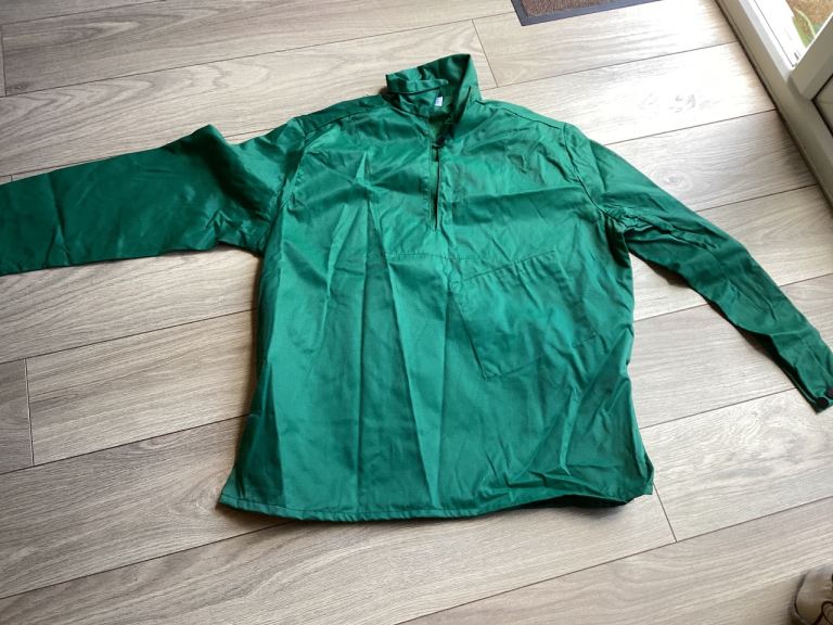 Tree cutting safety top.