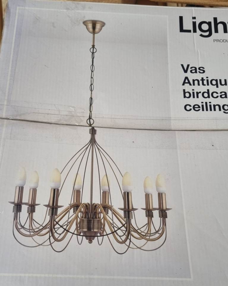 1 Chandelier 