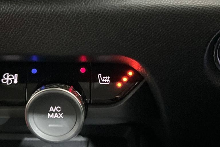 2022 71 CITROEN C4 1.2 PURETECH SHINE PLUS HATCHBACK 5DR PETROL EAT8 EURO 6 (S/S