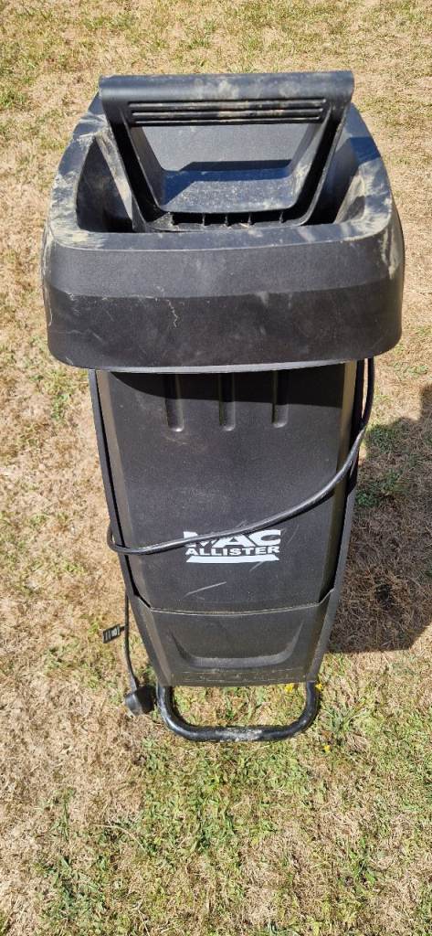 Wood Chipper Shredder