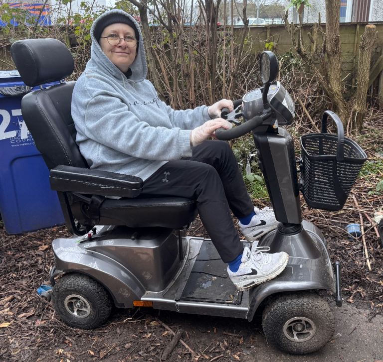 Sterling S425 Mobility Scooter – Good Condition