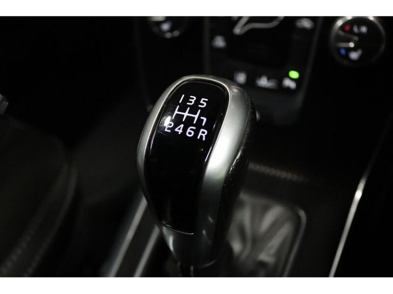 2017 Volvo V40 D4 R-Design Hatchback Diesel Manual