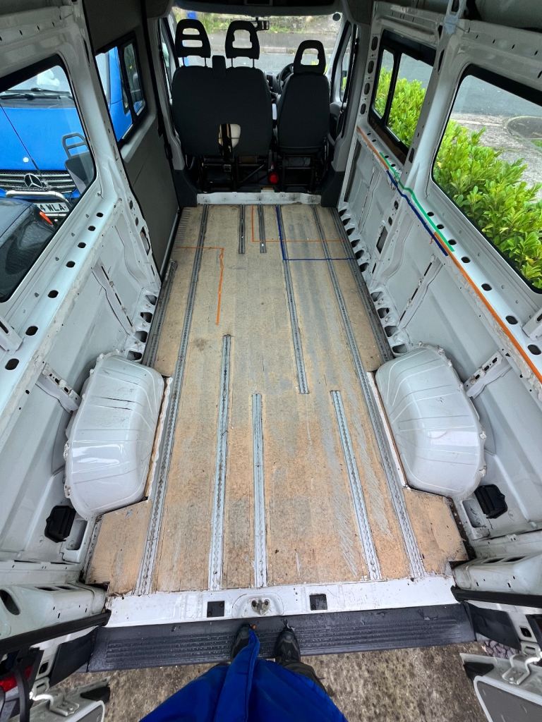 Mini bus floor tracking system for Peugeot Boxer minibus – aluminium seat rails Unwin