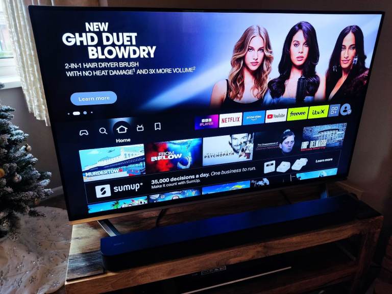 LG 49" 4K UHD TELEVISION 