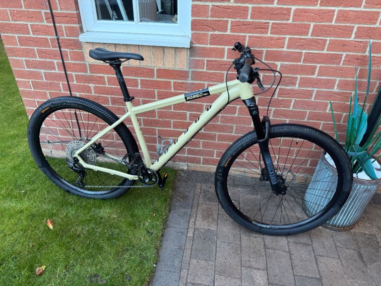 Voodoo bizango pro large 