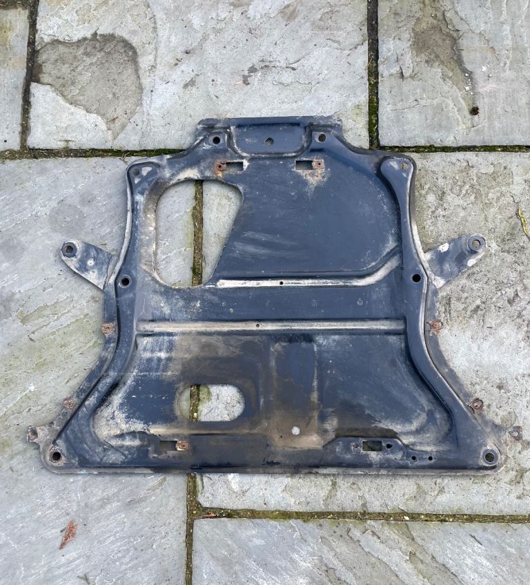 BMW 3 4 SERIES ENGINE 2.0 UNDERTRAY SHIELD COVER X-DRIVE F32 F33 F34 F36 6860952