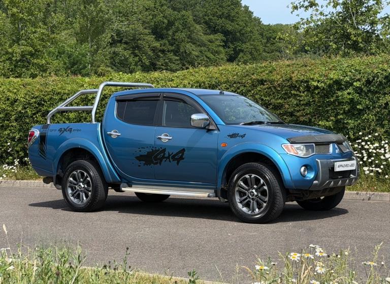 2009 Mitsubishi L200 Double Cab DI-D Diamond 4WD Auto 165Bhp PICK UP Diesel Automatic