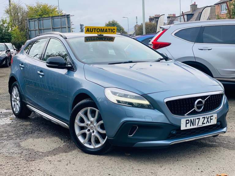 Volvo V40 Cross Country 2.0 D3 Pro AUTOMATIC ULEZ FREE FSH