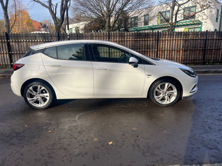 Vauxhall, ASTRA, Hatchback, 2017, Manual, 1399 (cc), 5 doors