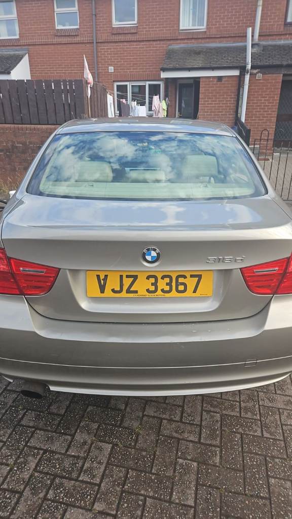 BMW, 3 SERIES, Saloon, 2010, Manual, 1995 (cc), 4 doors