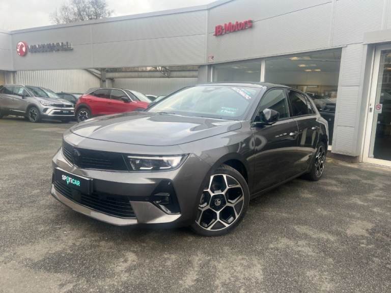  Vauxhall Astra 1.2 Turbo 130 Ultimate 5dr 8-Speed Automatic***TOP OF THE RANGE