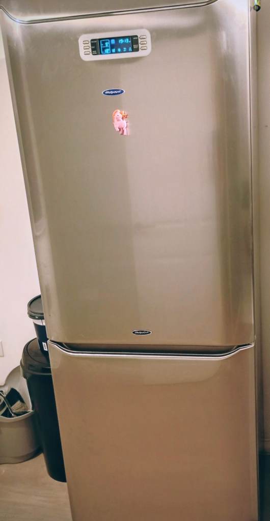 Hotpoint Fridge Freezer - Stainless steel Good Condition