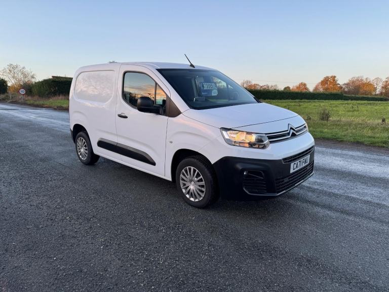 Citroen Berlingo 1.5 BlueHDi 650 Enterprise M Pro Panel Van 5dr Diese... 2021/71