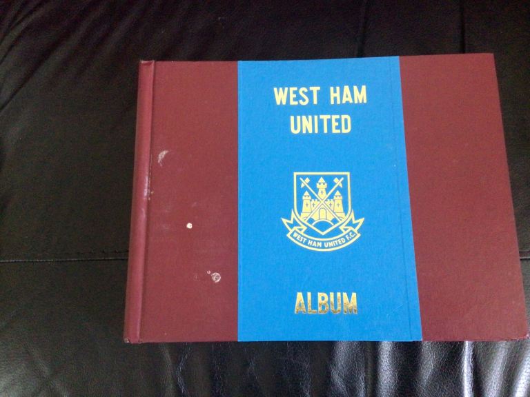 29 signed West Ham united  ex football players in an official w/ ham album. £150