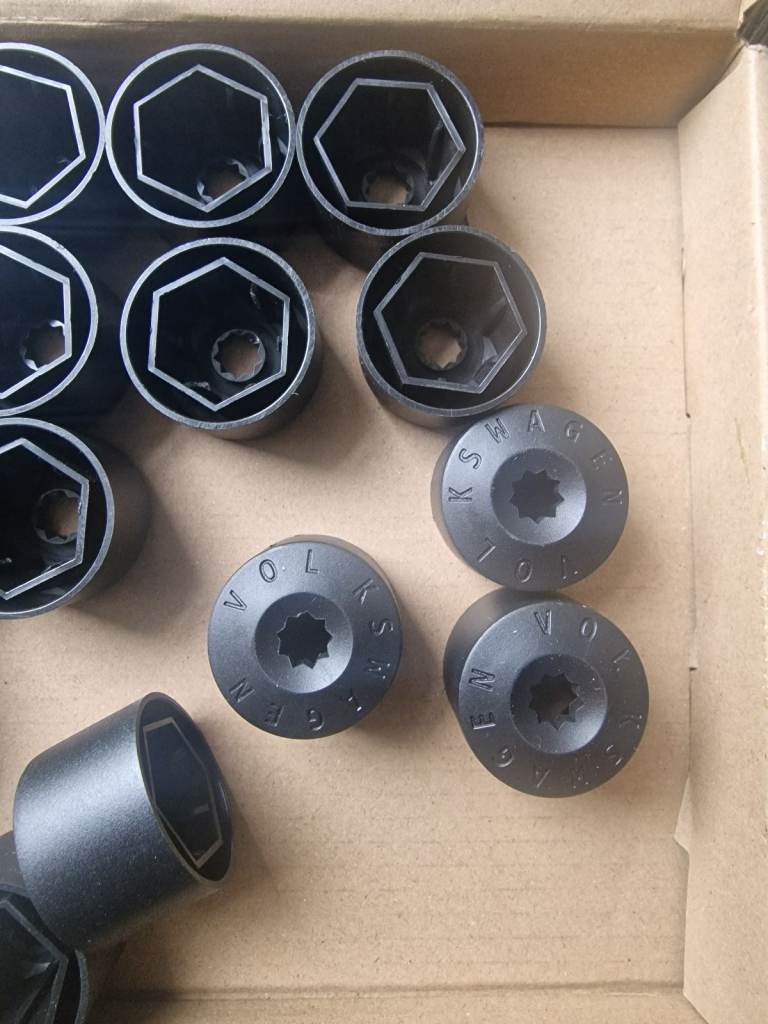 Vw wheel nut covers