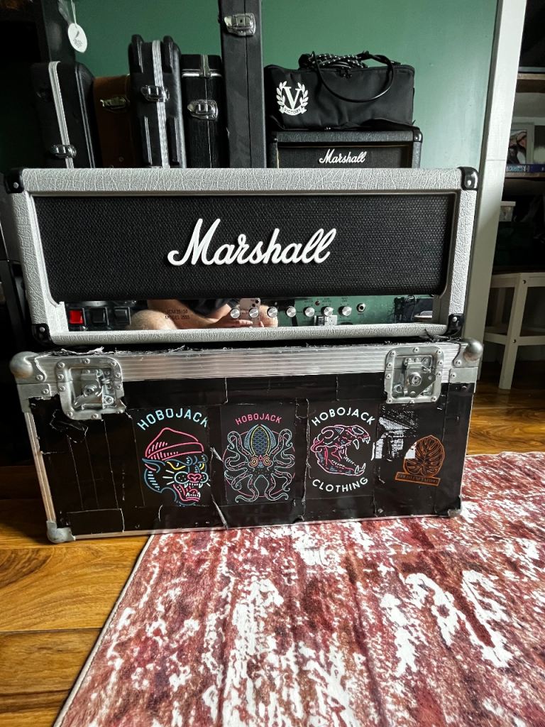 Marshall Silver Jubilee with Flight Case – Excellent Condition