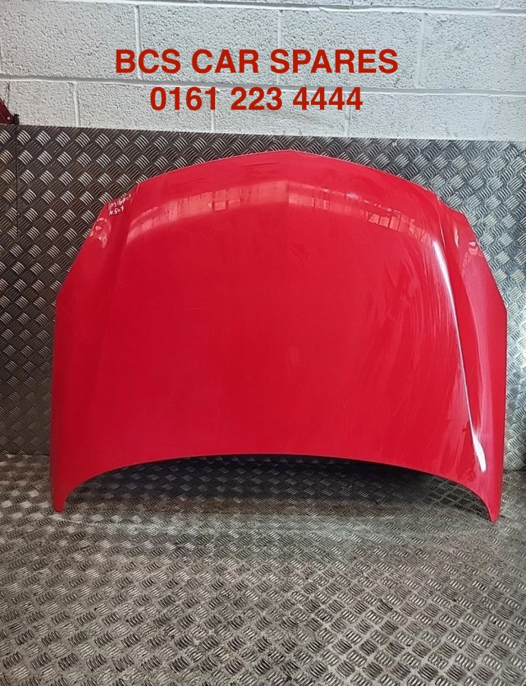 Vauxhall insignia red bonnet 2014