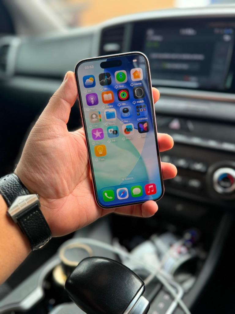 Apple iPhone 15 pink Color unlocked for all network 