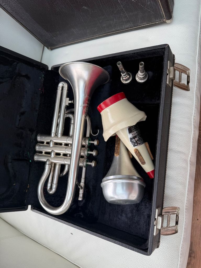 Besson Cornet and Case with Accessories – Good Condition