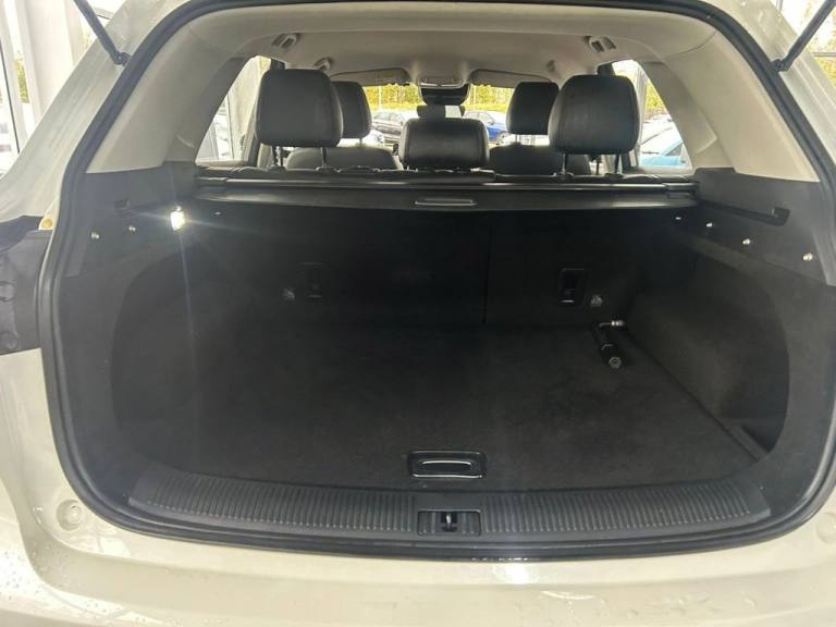 2023 MG MG HS 1.5 T-GDI Excite SUV 5dr Petrol DCT Euro 6 (s/s) (162 ps) 1 FORMER OWNER ESTATE Pet...