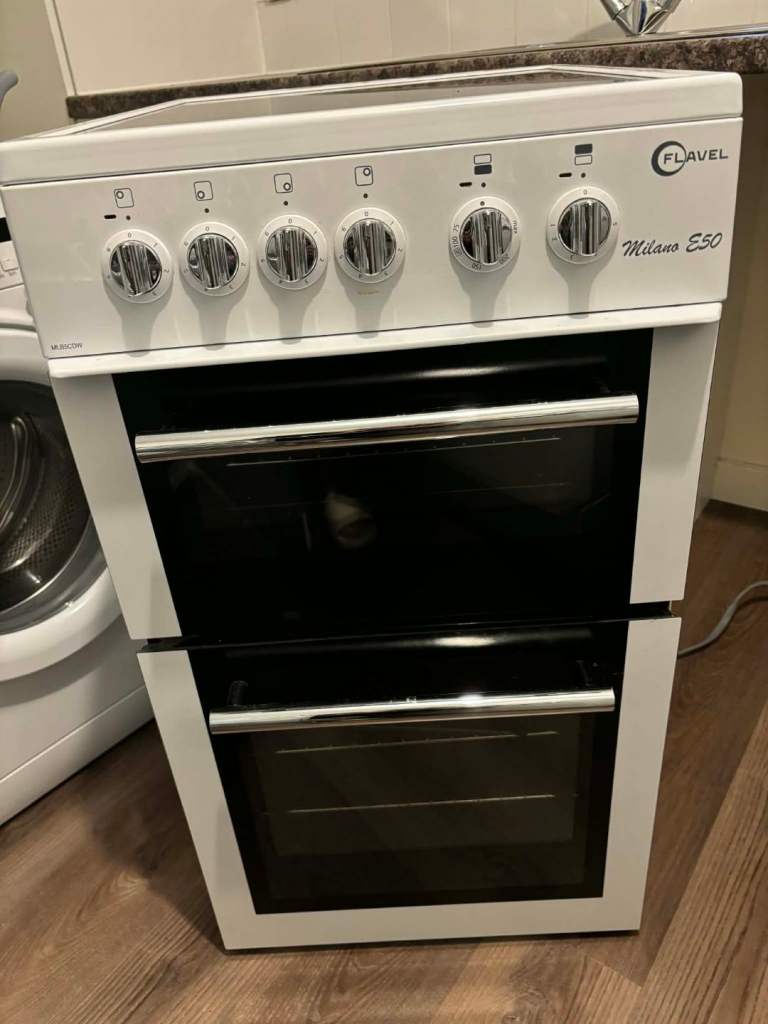 Freestanding Electric Cooker