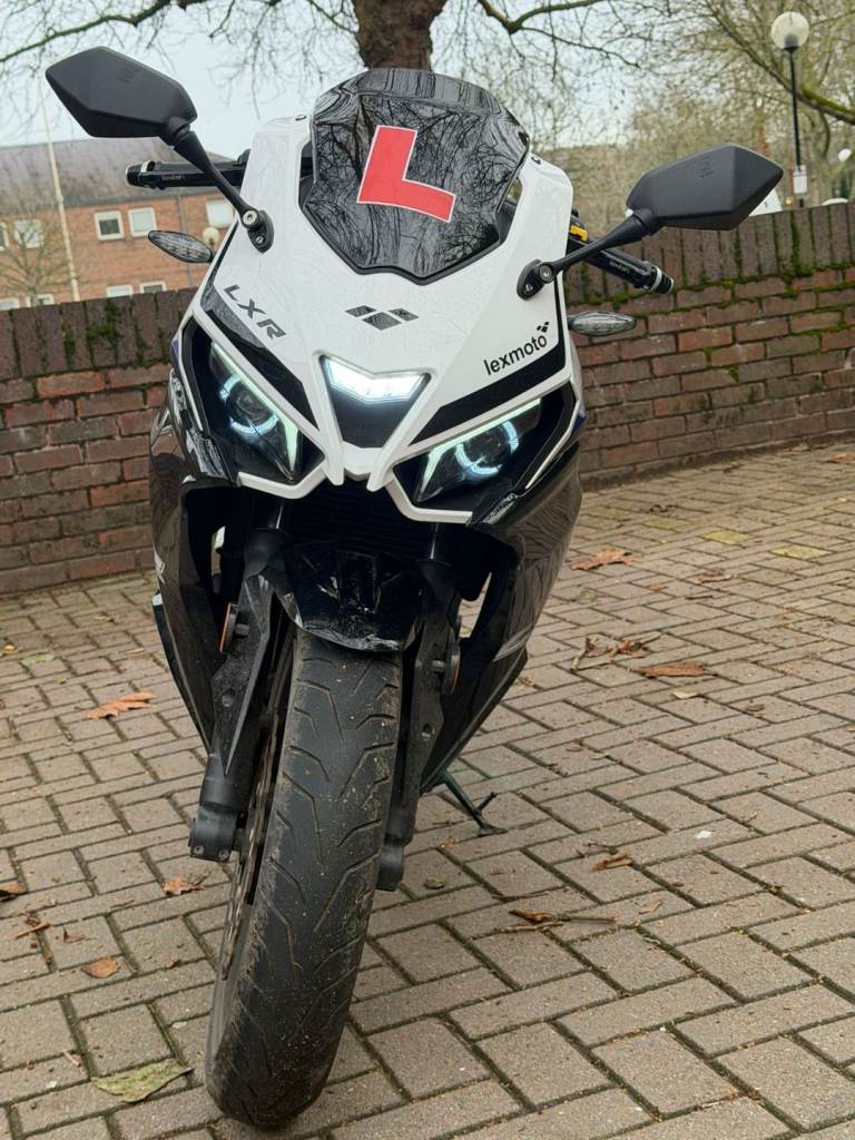 Lexmoto, LXR, 2022, 124 (cc)