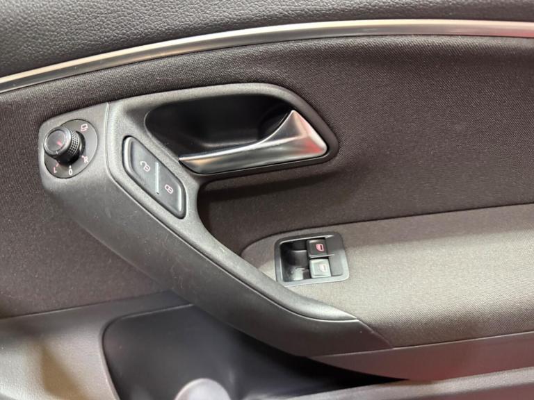 2017 Volkswagen Polo 1.2 TSI BlueMotion Tech Match Edition Euro 6 (s/s) 3dr HATCHBACK Petrol Manual