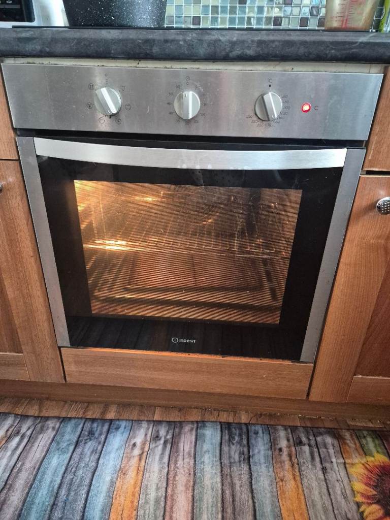 Single oven working bent element