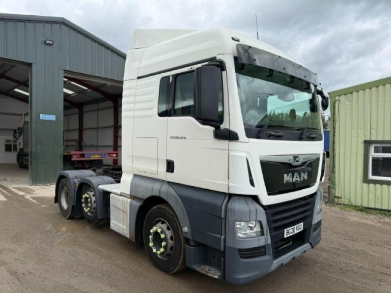 MAN TGX 26.470 6x2 MID LIFT SLEEPER CAB TRACTOR UNIT