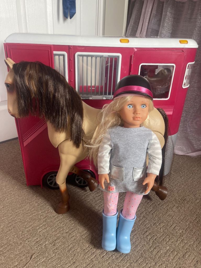Our generation horse trailer & doll-  need gone asap, open to offers 