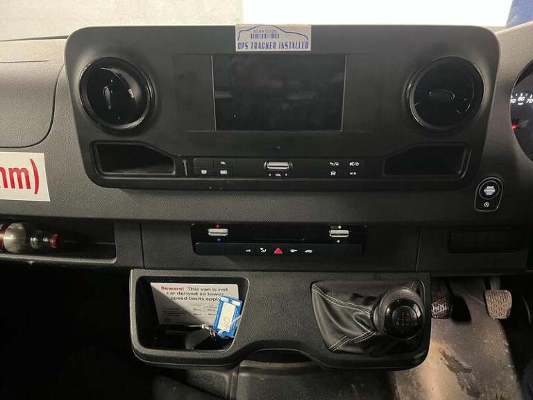 2021 Mercedes-Benz Sprinter 3.5t Progressive Chassis Cab CHASSIS CAB DIESEL Manual