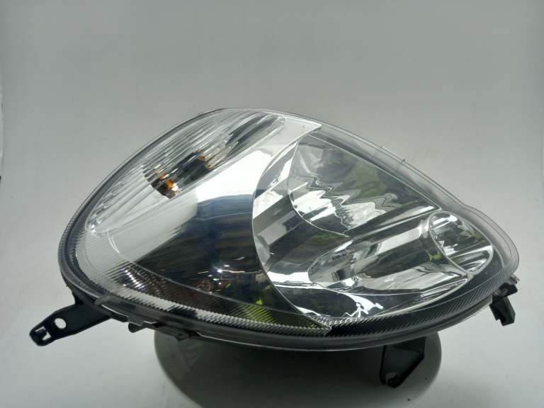 Toyota Yaris Headlamp Headlight N/S 2003-2006 5 Door Hatchback Lh