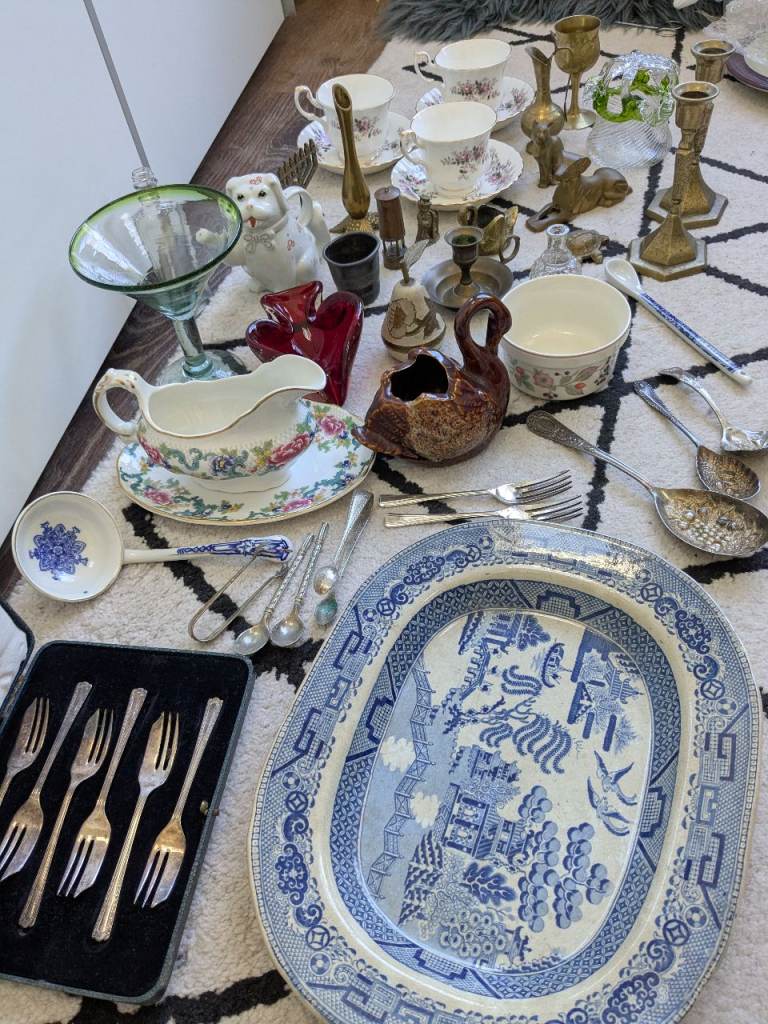 Large Collection of vintage items