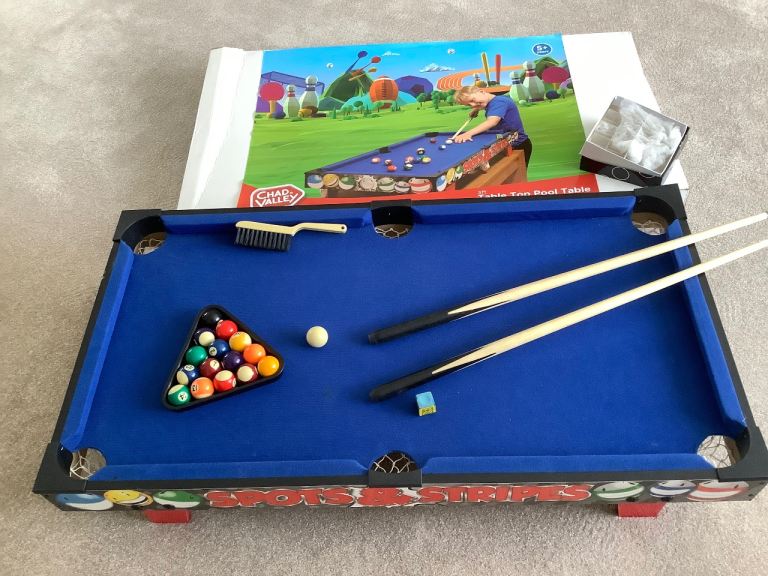 Chad Valley 3ft table top pool table