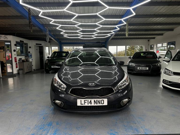 KIA CEED 1.6 CRDi 2 2014