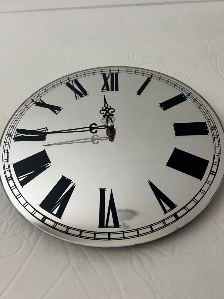 Mirror Surface Roman Numeral Wall Clock