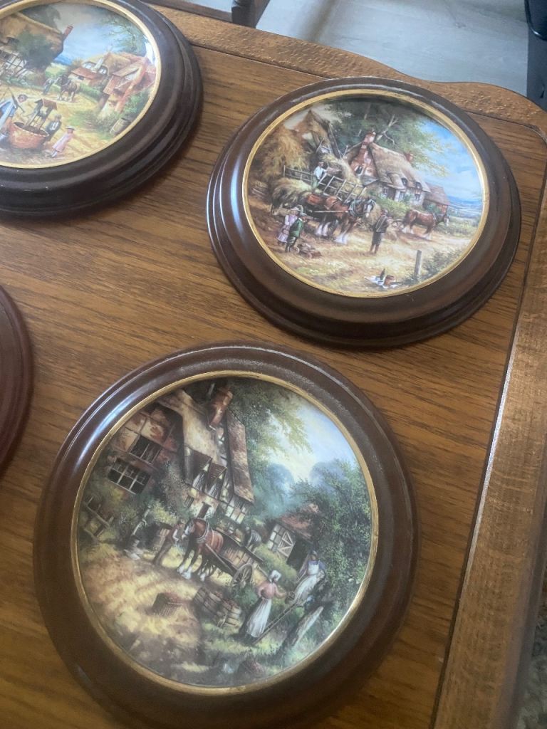 7 Wedgwood Chris Howells Country Days Decorative Wall Plates