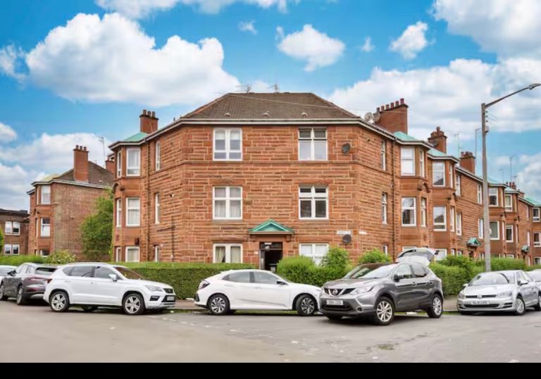 2 bedroom flat in Shawlands G41 