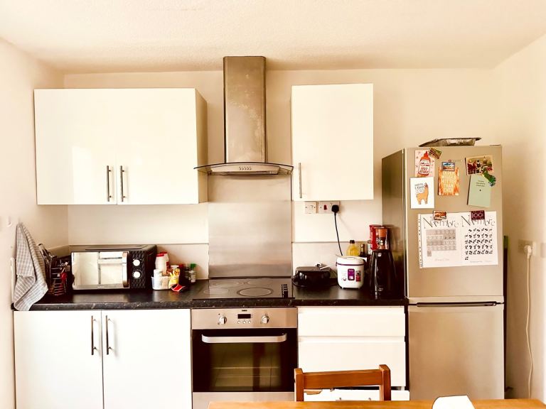 Double, furnished bedroom in Horfield